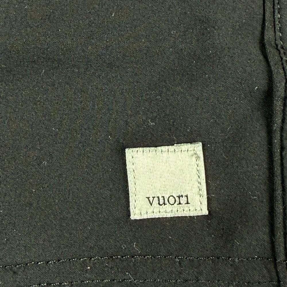 Vuori Womens Dash Short Black Performance Running Athletic Shorts Medium - Picture 2 of 6